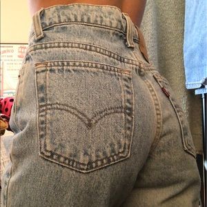 Vintage High Rise Levi’s